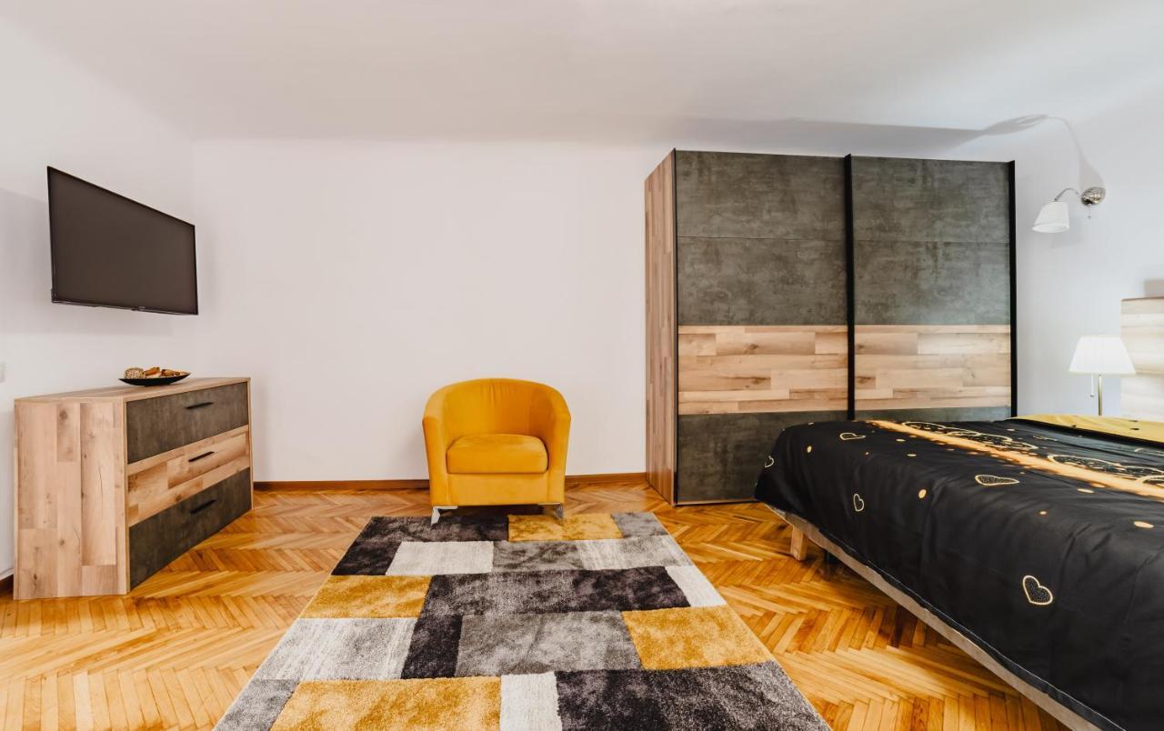 Republicii Premium Apartment Брашов Екстериор снимка